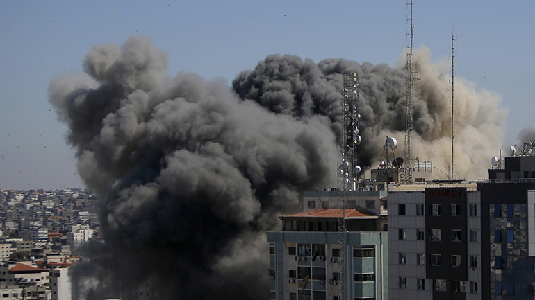 Παλαιστίνη: Το Associated Press δηλώνει «σοκαρισμένο και τρομοκρατημένο» από τον βομβαρδισμό στα γραφεία του